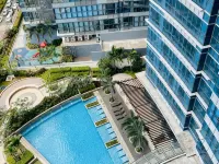 Uptown Parksuites BGC