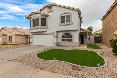 Great location with King Suite, Game Room, HEATED Pool, and Putting Green! - 私人泳池