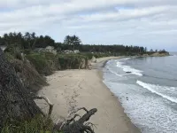 Oceanfront Home, Lighthouse, Beach Access, Spectacular Sunsets, Newly Remodeled