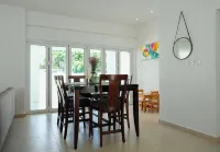 3-bedroom Villa in Noord, fully air-conditioned with private pool - Bungalows