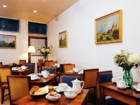 Hotel San Zulian Hotels near Teatro Malibran