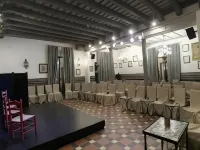 中央現貨旅館 馬斯特蘭薩鬥牛場（Maestranza Bullring）附近的飯店