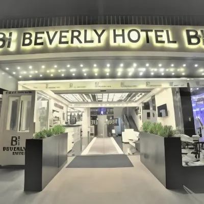 Beverly Hotel Beirut Отели рядом с достопримечательностью «Мечеть Мохаммеда аль-Амина»