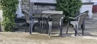 Holly Lodge - parking