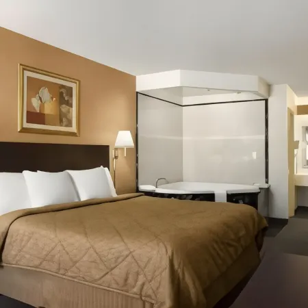 Rodeway Inn & Suites Monroeville-Pittsburgh