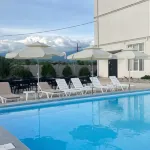Grace Saria - Pools