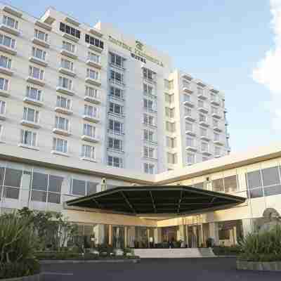 Sintesa Peninsula Hotel Hotel Exterior