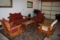 Northwood's Fish Haven on Beautiful Moose Lake; 2 kayaks, Lilly pad & game-room - Wi-Fi