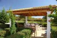 Villa Nefeli - parking