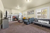 Spacious Home in the heart of the Bay - Bintang 2