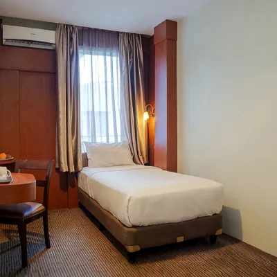 Favor Hotel Pekanbaru City Center Các khách sạn gần Văn phòng Chính quyền
