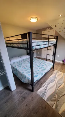 Short walk to town and beaches! - 2-Star
