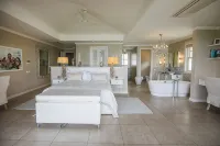 Luxury private villa on Eden Island - WiFi