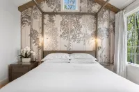 Authentic Asheville! Chic, Luxury Cottage + Hot Tub, Asheville, NC - Bungalows