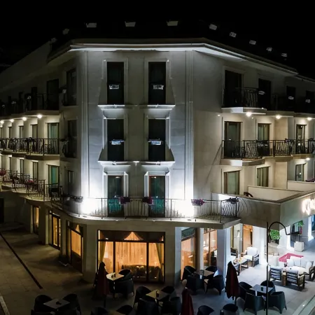 Hotel Mistral