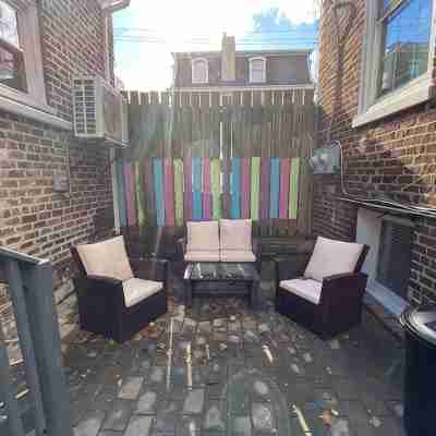 Cozy, Spacious Home Downtown Close to Night Life Hotel Exterior