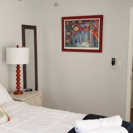 Charming Caribbean 1-bedroom roomy Apartment in amazing Downtown Sanford