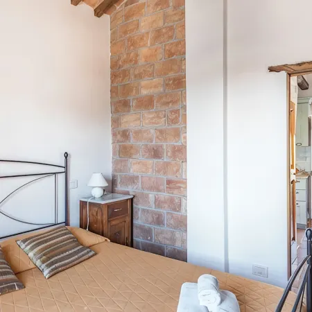 A Small Cottage in Authentic Tuscany. Serves 4