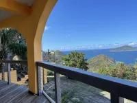 Breathtaking Island Views, Excellent Proximity to Major Beaches and More 노스사이드 호텔