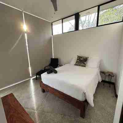 Modern Beach Home with Pool & Rooftop - 150 metros Rooms