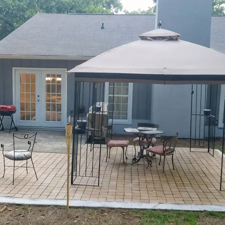 Stunning Custom Ranch in Central Roswell