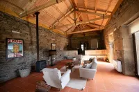 Old house restored in Douro, 5 km from Vila Real. Comfort and tranquility.