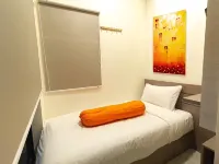 Front One Residence Syariah Mampang Hotels near South Jakarta