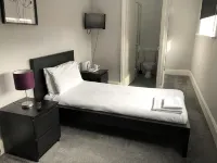The Embassy Hotel - parking