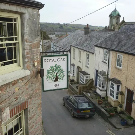 Royal Oak Inn