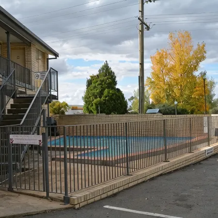 Adrian Motel