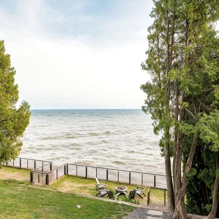 The Gales on Lake Superior  I  Stunning Lakeshore & Views  I  by Relax Open Air