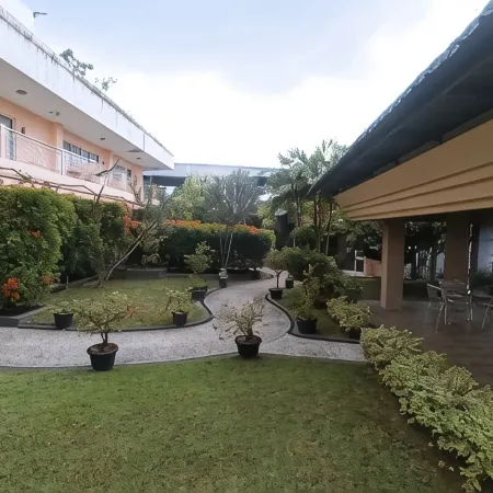 Grand Hawaii Hotel