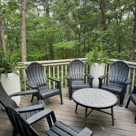 RESORT COTTAGE