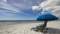 Large Private Pool & Beach House,2 Owner Suites; Walk 2 Beach, Gulf Views - 4 tähden