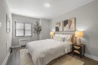 Spacious and Newly Renovated 1Br Next to the Beach - 4-Star