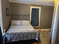 Renwick Mansion Guest House - Homestays