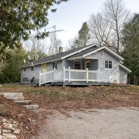 Cozy, Quiet and Peaceful Bailey's Harbor Home: Close to Everything Door County!