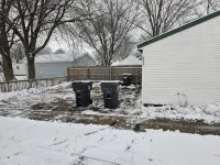 Nostalgic Retro Cottage, Blocks Away from Mississippi River. Full Fenced in Yard - 3つ星
