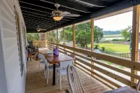 Classic Pawleys. Just Renovated. Long, breezy porches. Steps to beach and creek. - 精品