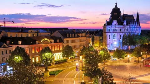 Best Western Premier Grand Monarque Hotel Spa in Chartres