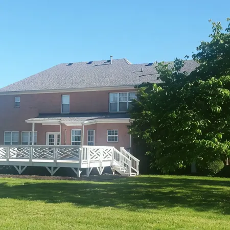 David's Fun House - Sleeps 24. Pool Table, Ping Pong, Piano.5 Bedrooms, 3 Baths