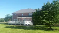 David's Fun House - Sleeps 24. Pool Table, Ping Pong, Piano.5 Bedrooms, 3 Baths - 4-Star
