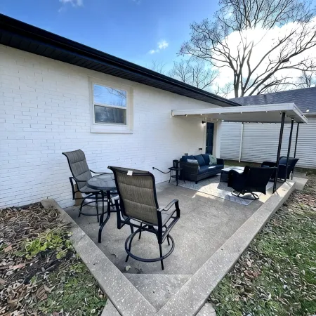 Riverside Home - Modern meets comfort