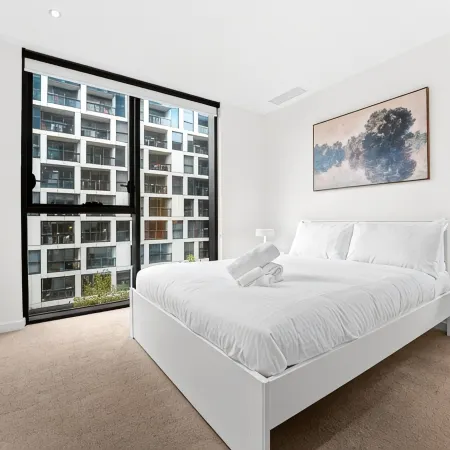 Urban Harbourside Living 2B2B1C @ Docklands Bright