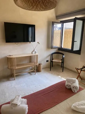 Taga Suites - 2-Star