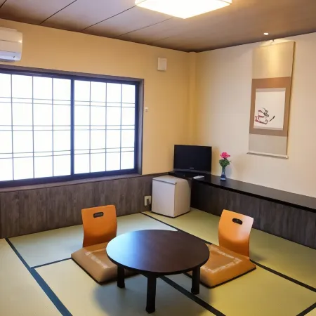Yunaka