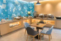 Heyston Hotel (Shantou MixC Longyan South Food Street Store) - Beach
