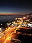 Luxury 3 bed 3 bath with Ocean Views+ Steps to the Beach - 4-Sterne
