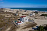 Corolla 4x4 house: Ocean views, Pool, Remodeled Master Bathroom, Wild Horses - Pools