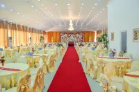 Green Grass Hotel & Restaurant - 2-Star